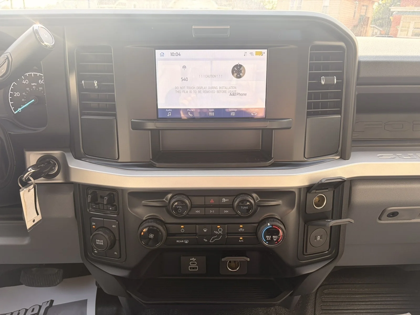 New 2027 Oxford White Ford F-250® XL image 16
