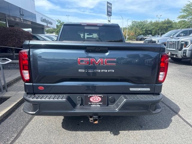 Used 2020 Blue GMC Elevation image 8