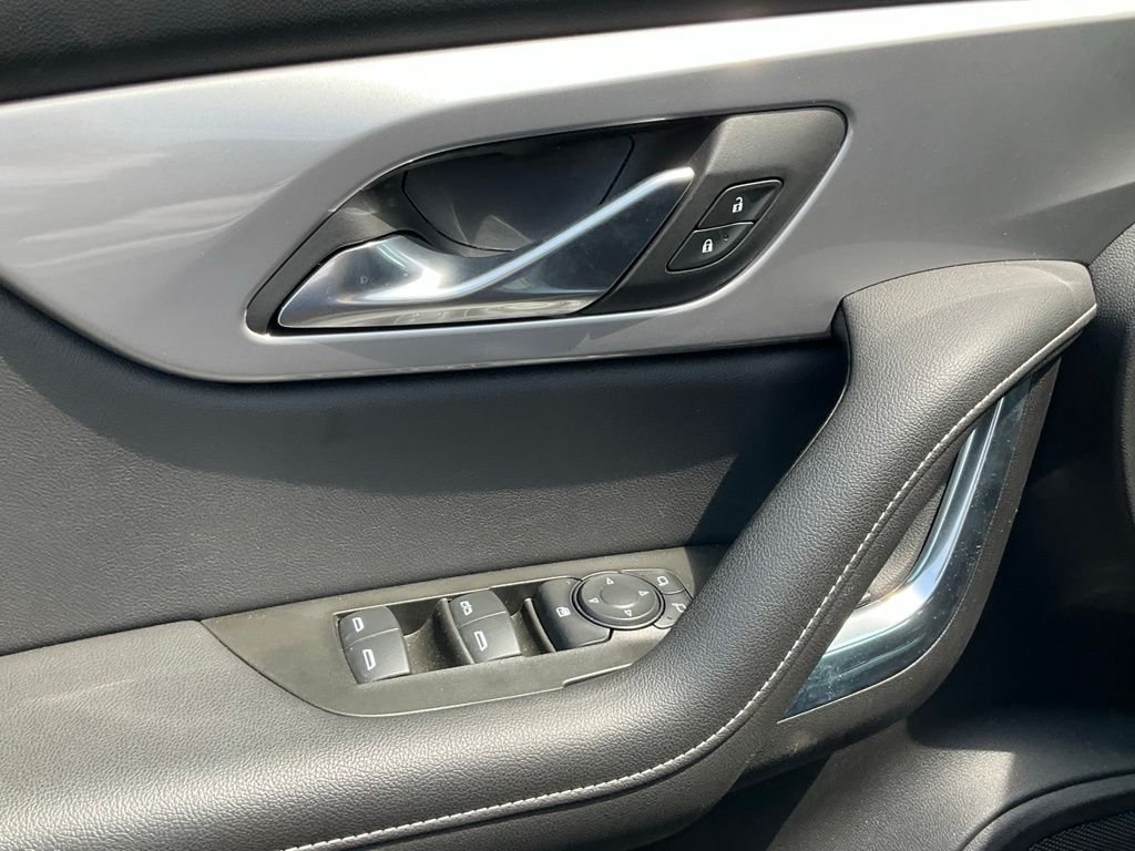 Used 2024 Sterling Gray Metallic Chevrolet LT image 18