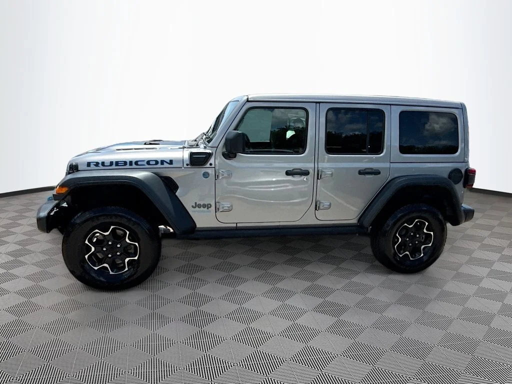 Used 2021 Silver Jeep Unlimited Rubicon 4xe image 9