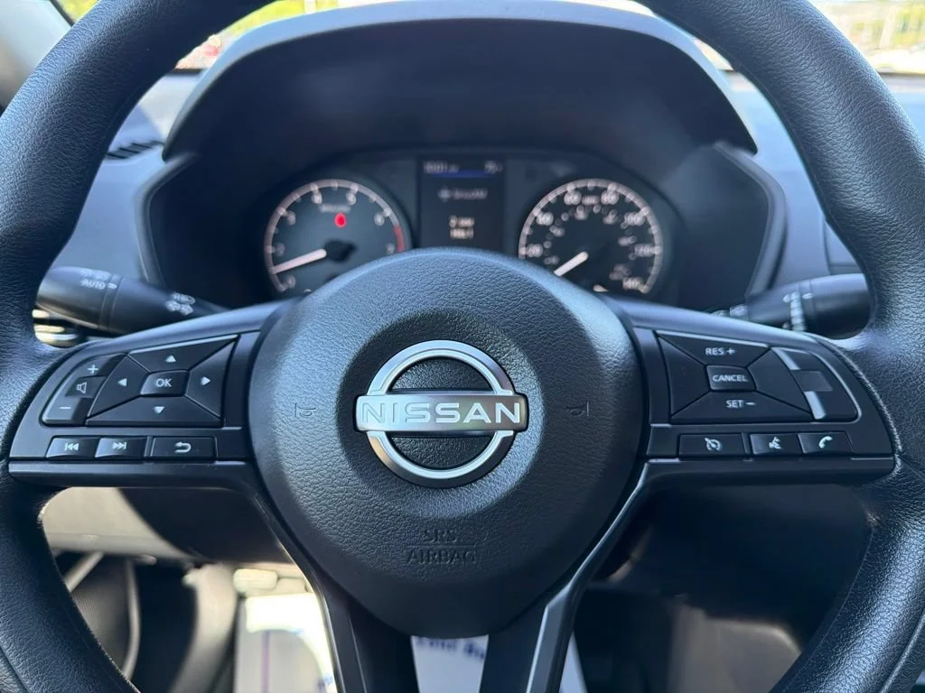 Used 2025 Gray Nissan S image 15
