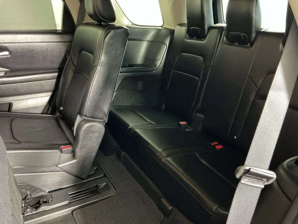 Certified Used 2024 Gray Nissan SL image 16