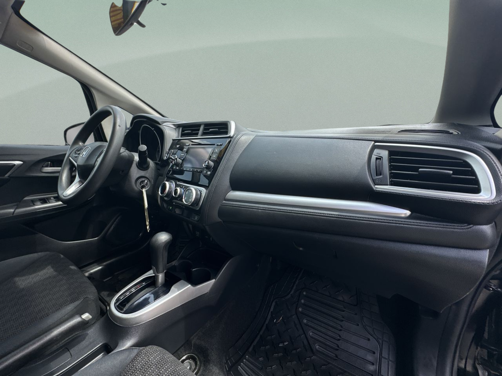 Used 2015  Honda LX image 36