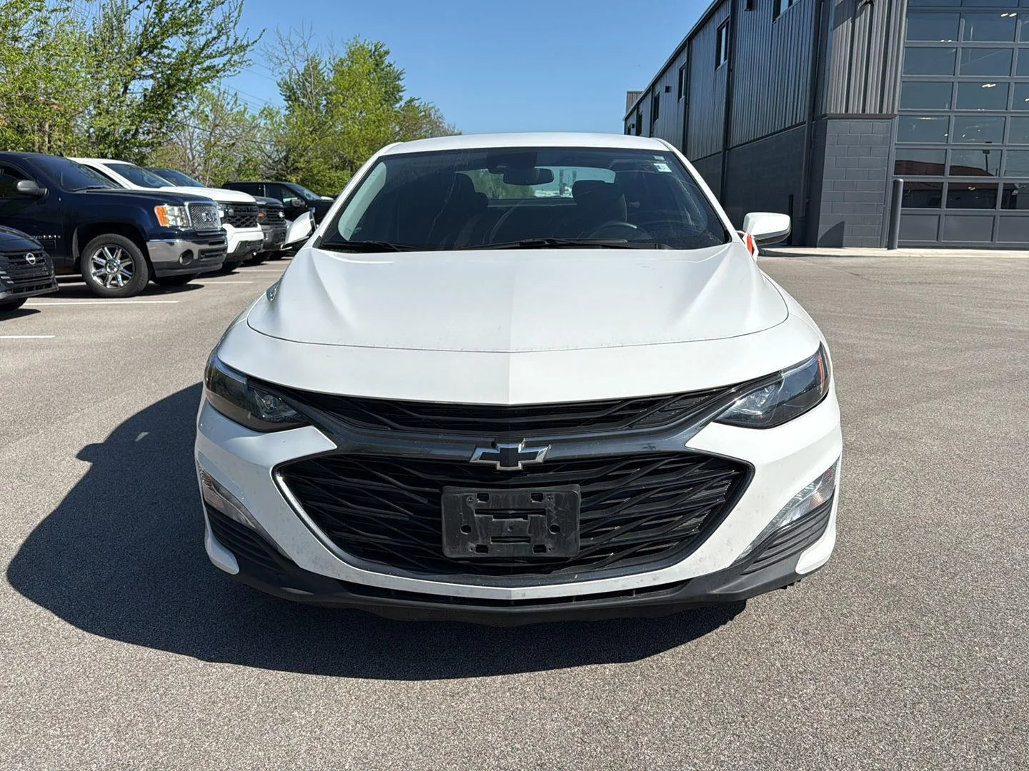 Used 2024 Summit White Chevrolet 1LT image 8