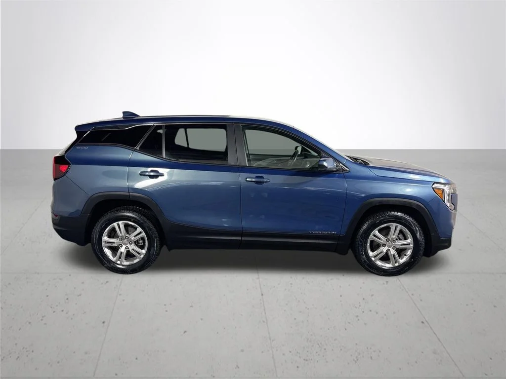 Used 2024 Blue GMC SLE image 5