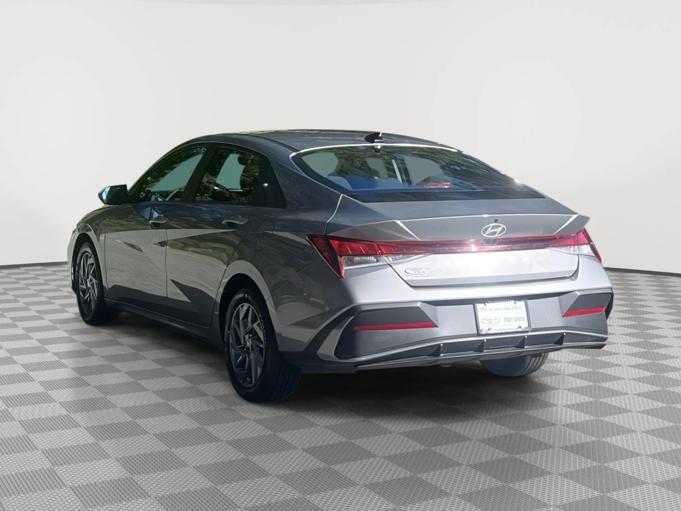 Used 2024 Fluid Metal Hyundai SEL image 7