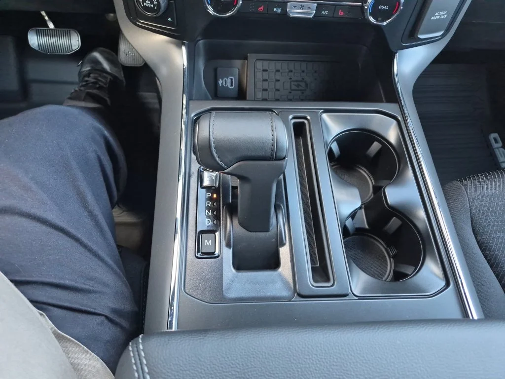 2025 Ford F-150 XLT - Photo 29