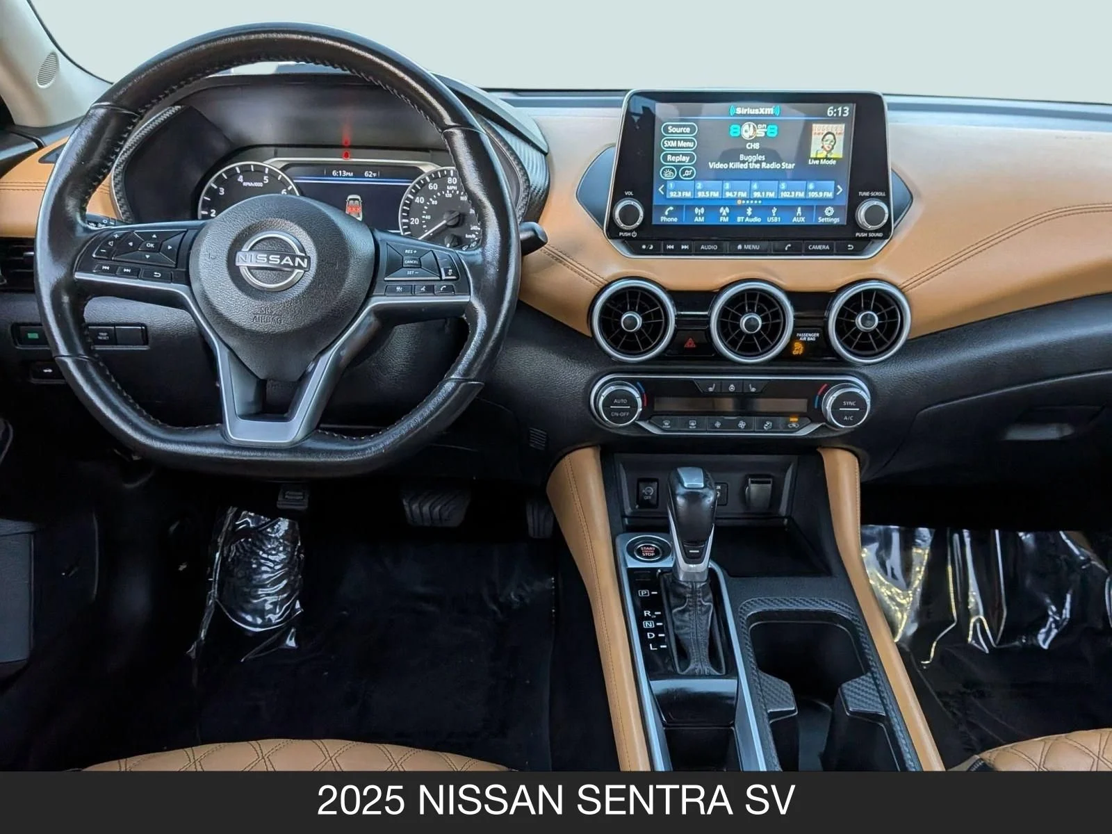 Used 2025 Super Black Nissan SV image 12