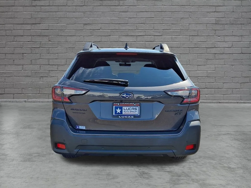 Used 2023  Subaru Onyx Edition XT image 10
