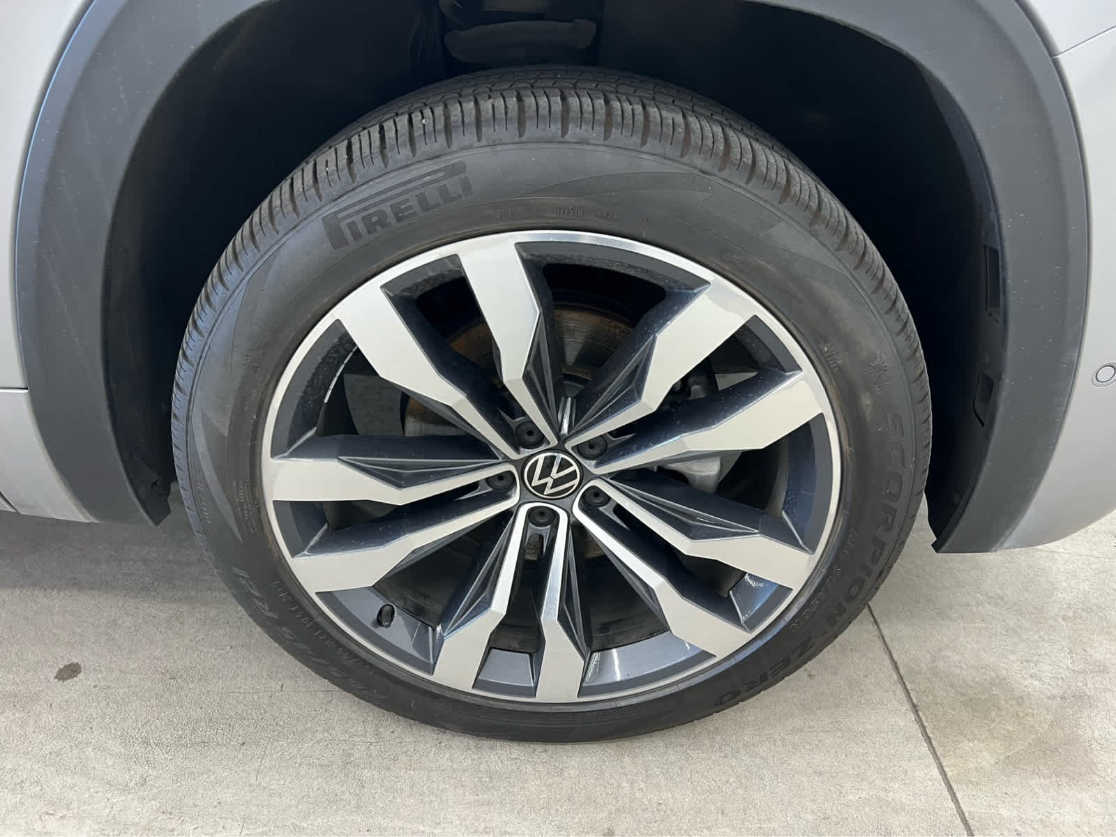 2023 Volkswagen Atlas SEL Premium R-Line - Photo 8