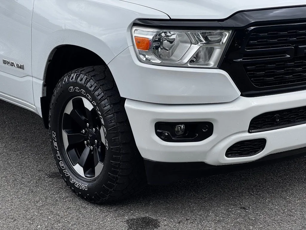 Used 2022 White Ram Big Horn/Lone Star image 5