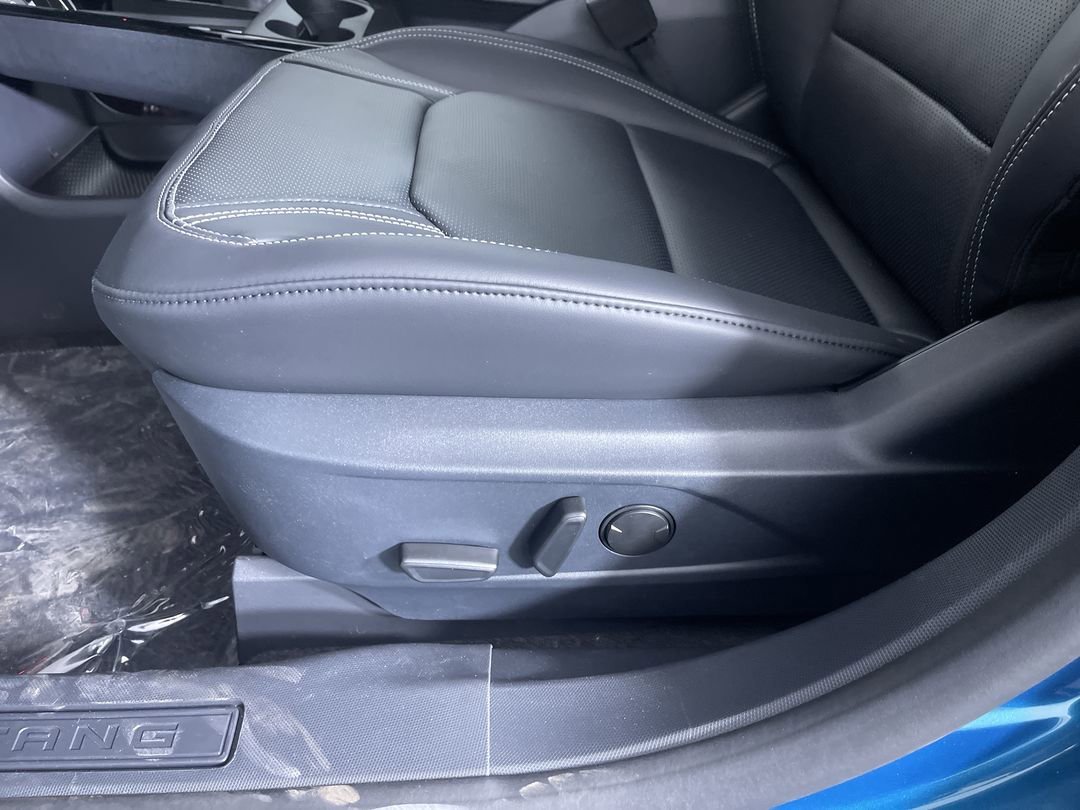 New 2026 Adriatic Blue Metallic Ford Premium image 13
