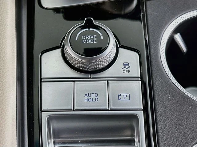 New 2026 White Genesis 2.5T image 20