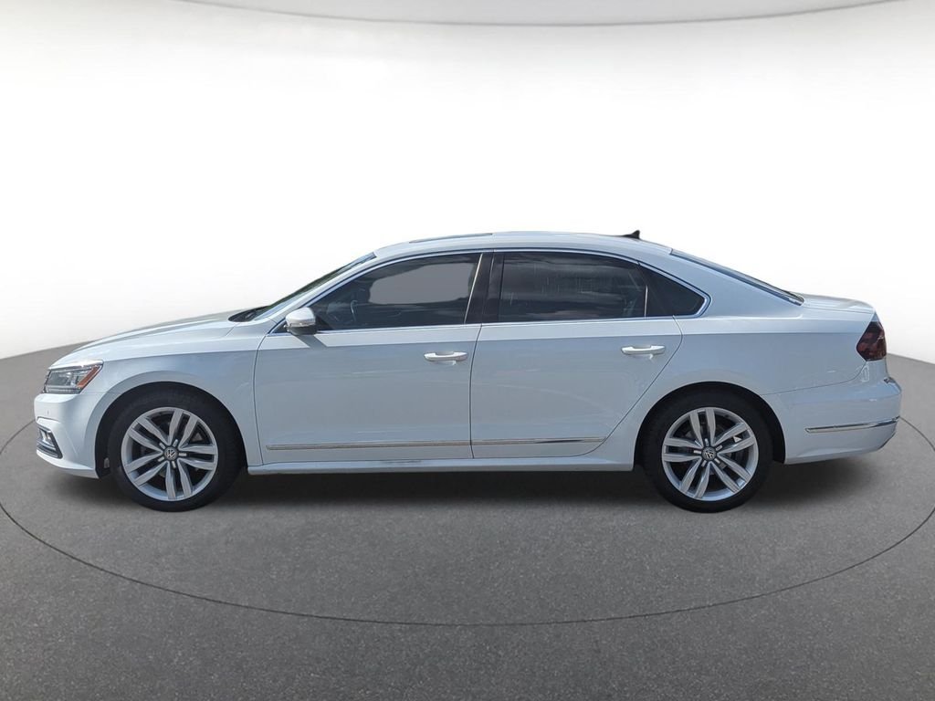 1VWGT7A33HC008060