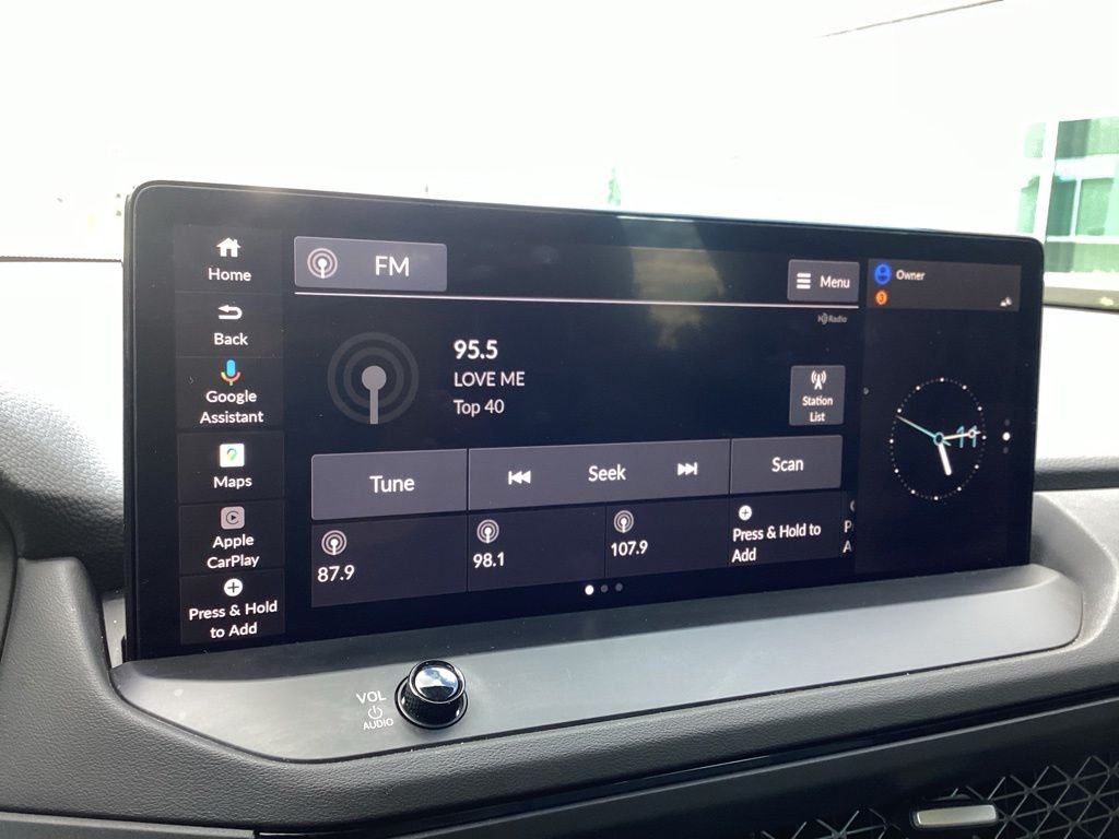 Used 2024 Gray Honda Touring image 15