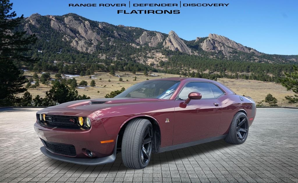 2017 Dodge Challenger Scat Pack's photo
