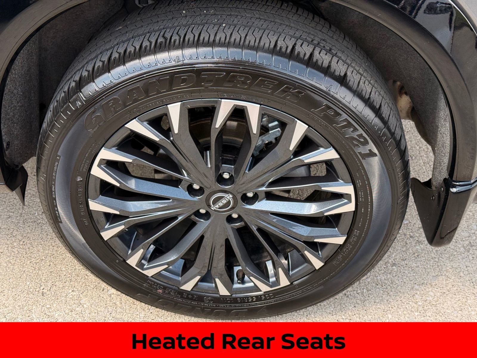 Certified Used 2025 Gun Metallic Nissan Platinum image 16