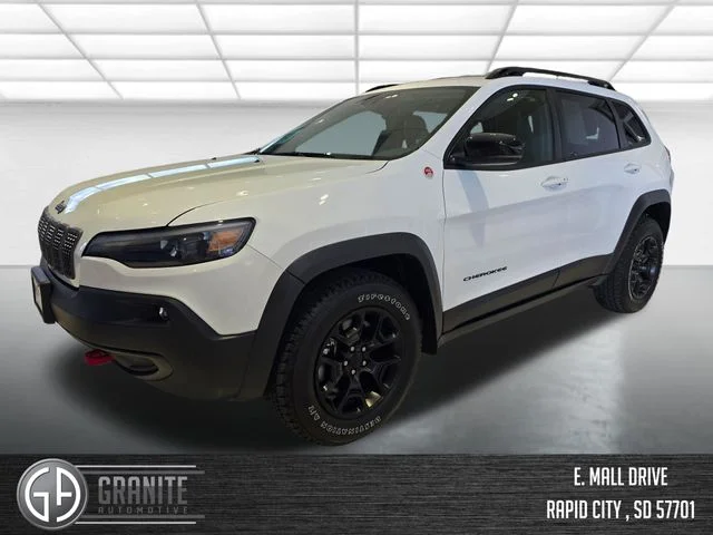 2022 Jeep Cherokee Trailhawk