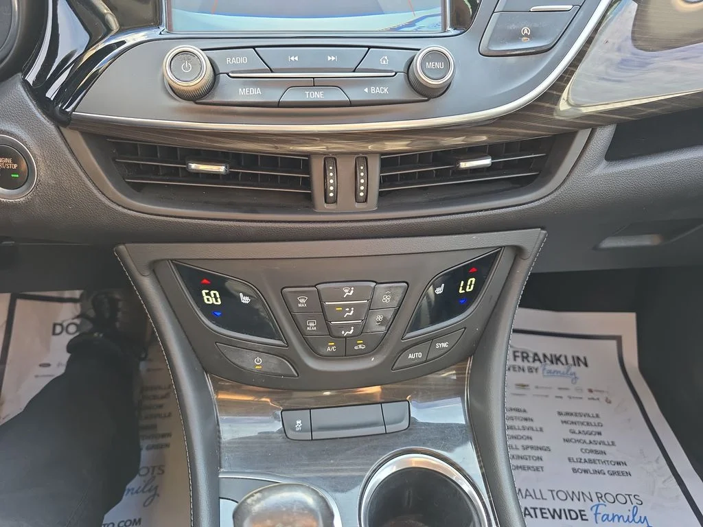 Used 2019 White Buick Essence image 19