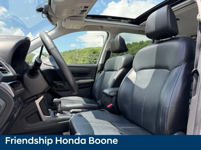 Used 2018 Silver Subaru 2.5i Touring image 17