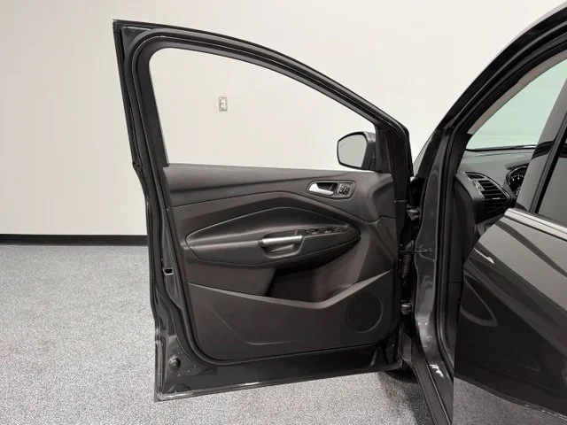 Used 2018 Gray Ford Titanium image 13