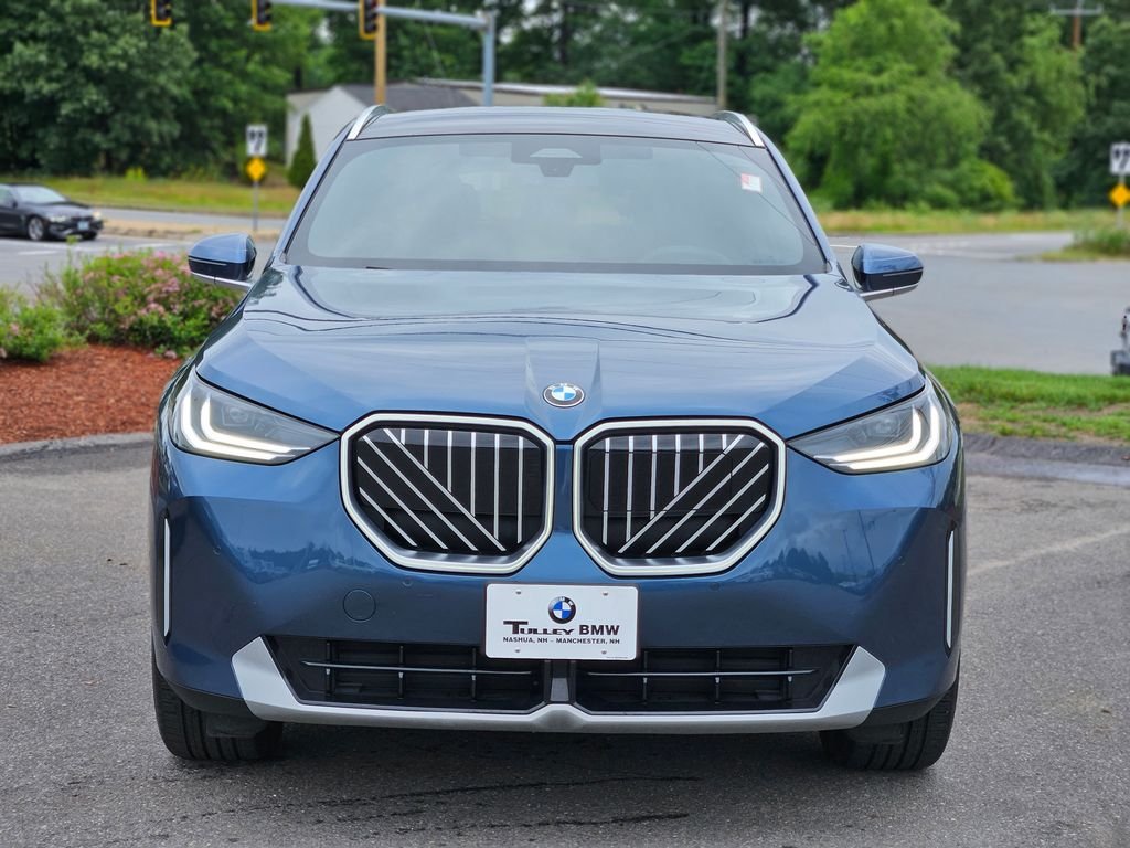 Used 2025 Arctic Race Blue metallic BMW 30 xDrive image 2