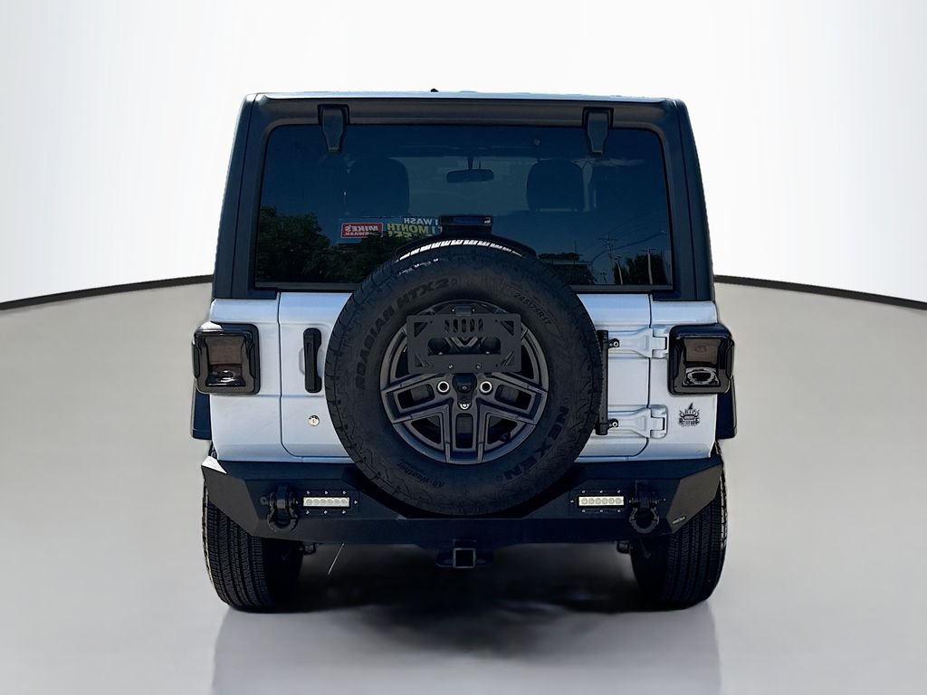 Used 2019 Bright White Clearcoat Jeep Sport S image 6