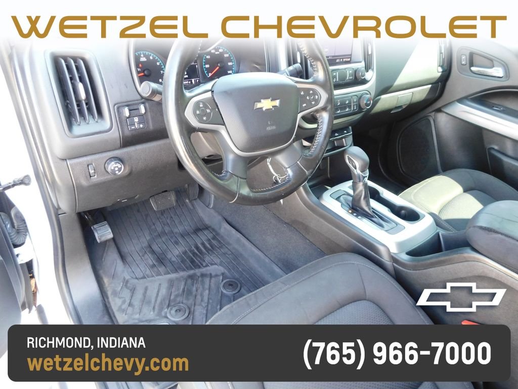 Used 2022 White Chevrolet LT image 18