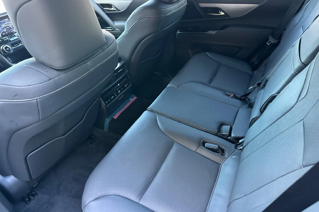 New 2026 Caviar Lexus LX 700h F SPORT HANDLING image 12