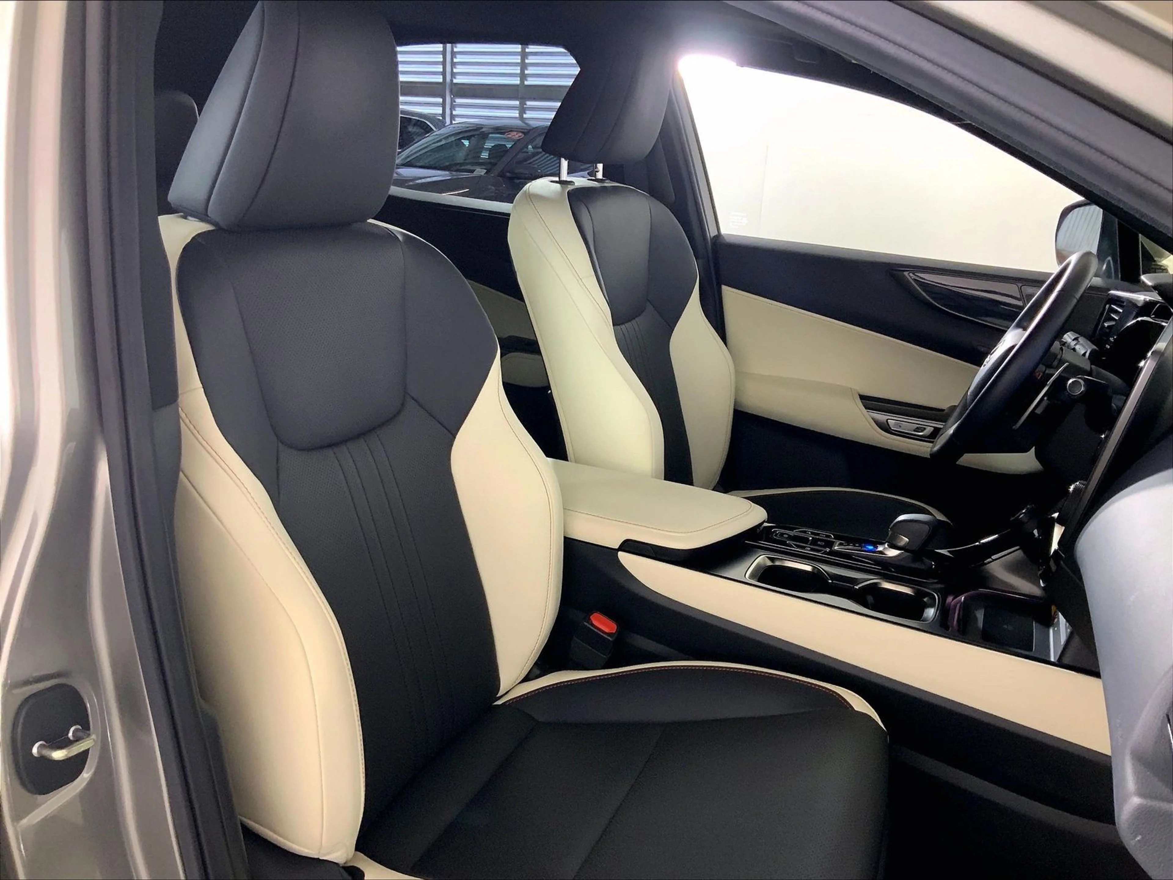 2024 Lexus NX Hybrid 350h - Photo 18