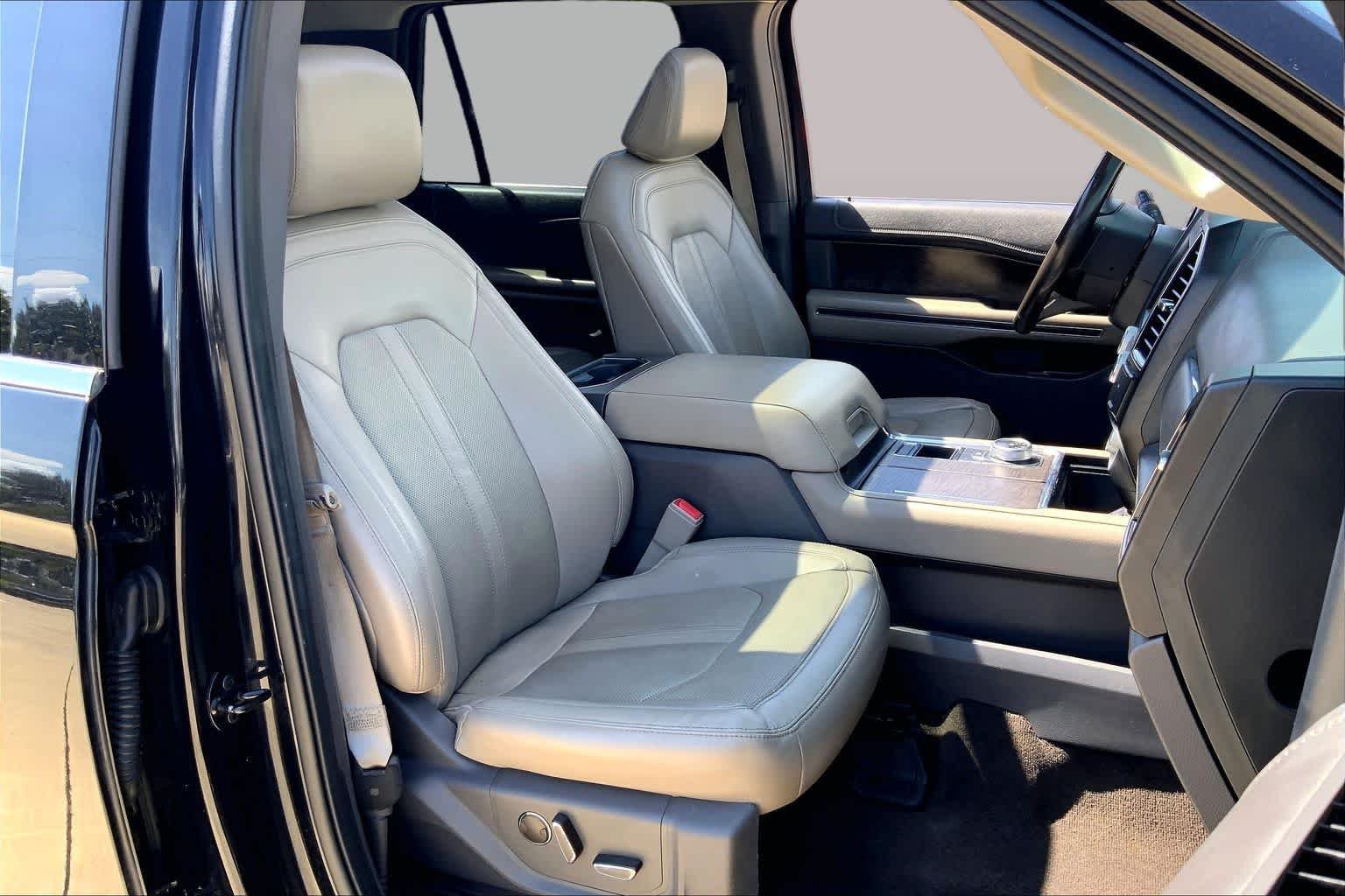 Used 2021 Agate Black Ford Limited image 9