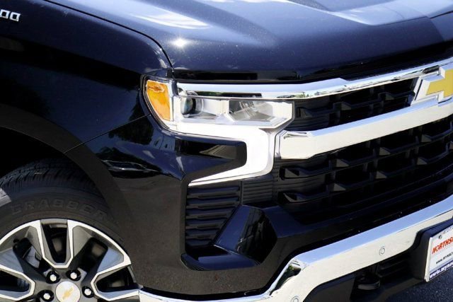 2026 Chevrolet Silverado 1500 LT - Photo 2