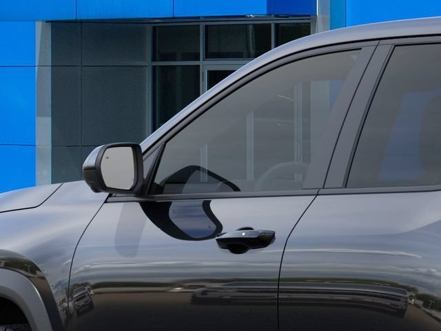 2027 Chevrolet Equinox LT - Photo 12