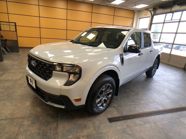 New 2026 Space White Metallic Ford XLT image 3