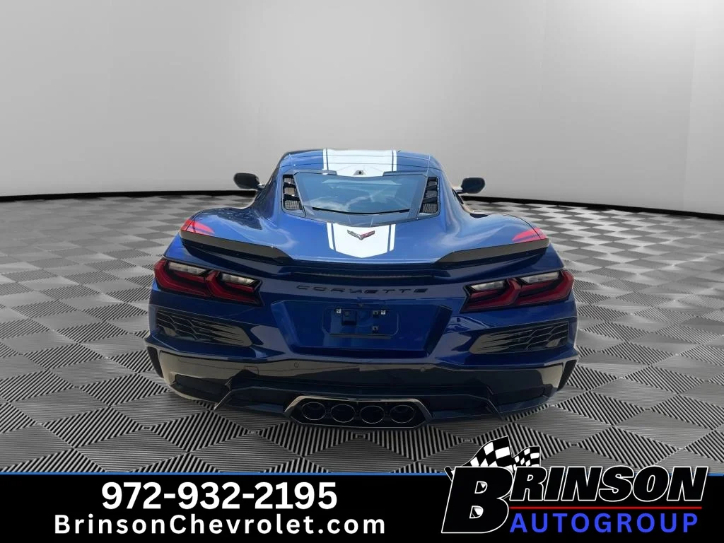 New 2027 Admiral Blue Metallic Chevrolet 3LT image 7