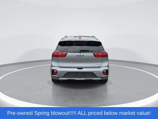 Used 2022 Gray Kia LXS image 7