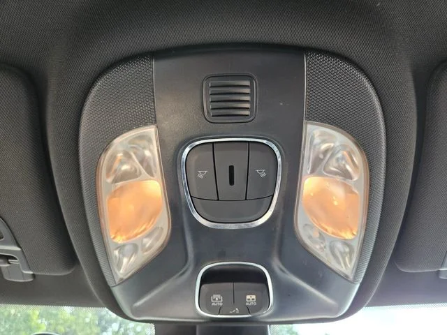 Used 2024 Red Jeep Latitude image 29