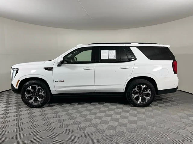 Used 2025 White GMC AT4 Ultimate image 4