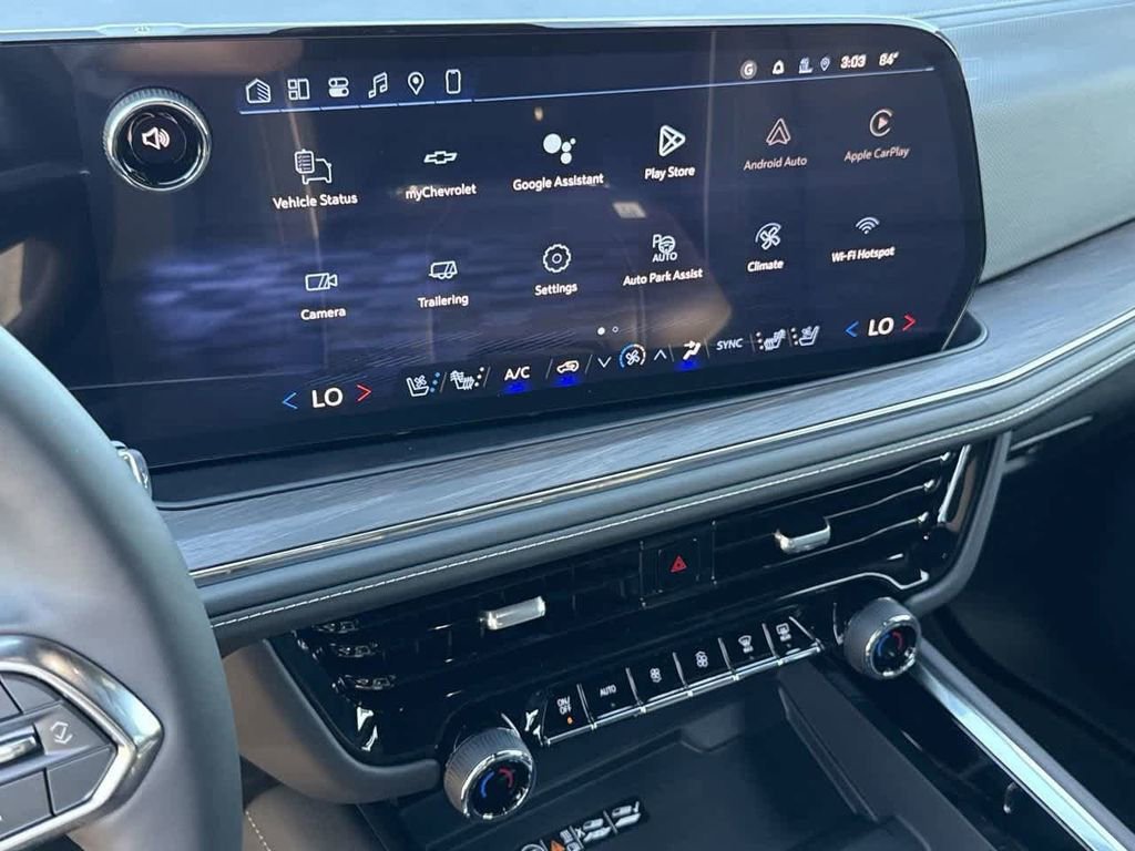 2026 Chevrolet Suburban Premier - Photo 17