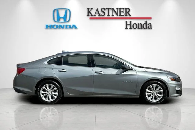 Used 2024 Sterling Gray Metallic Chevrolet LT image 3