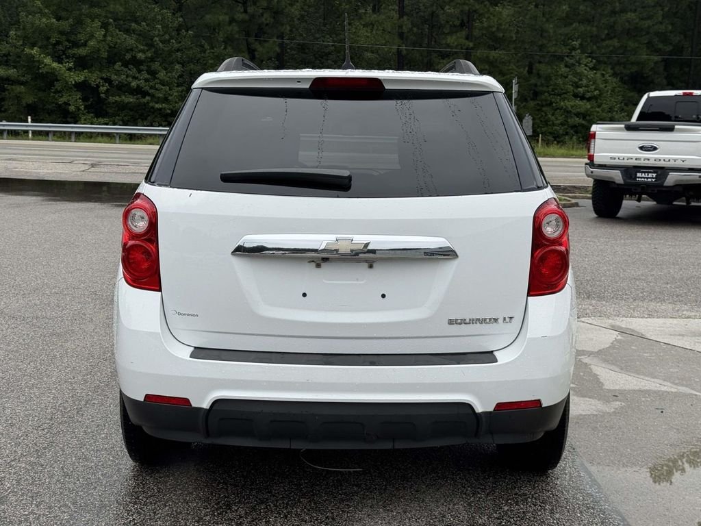 Used 2013 White Chevrolet LT image 21
