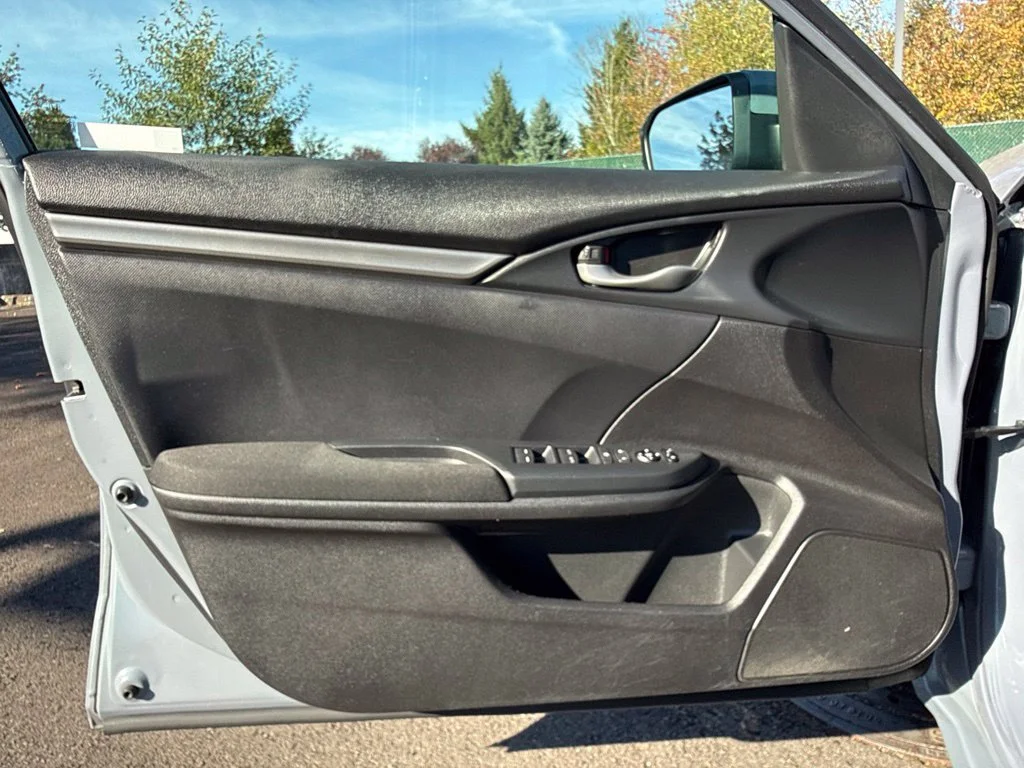 Used 2019 Sonic Gray Pearl Honda LX image 17