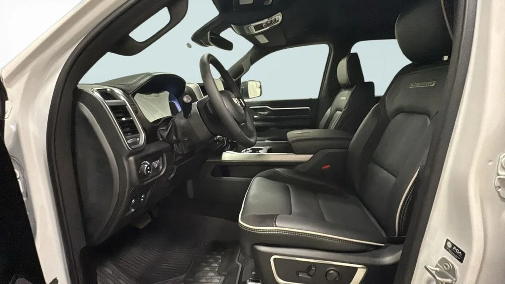 2026 RAM 1500 Laramie - Photo 6