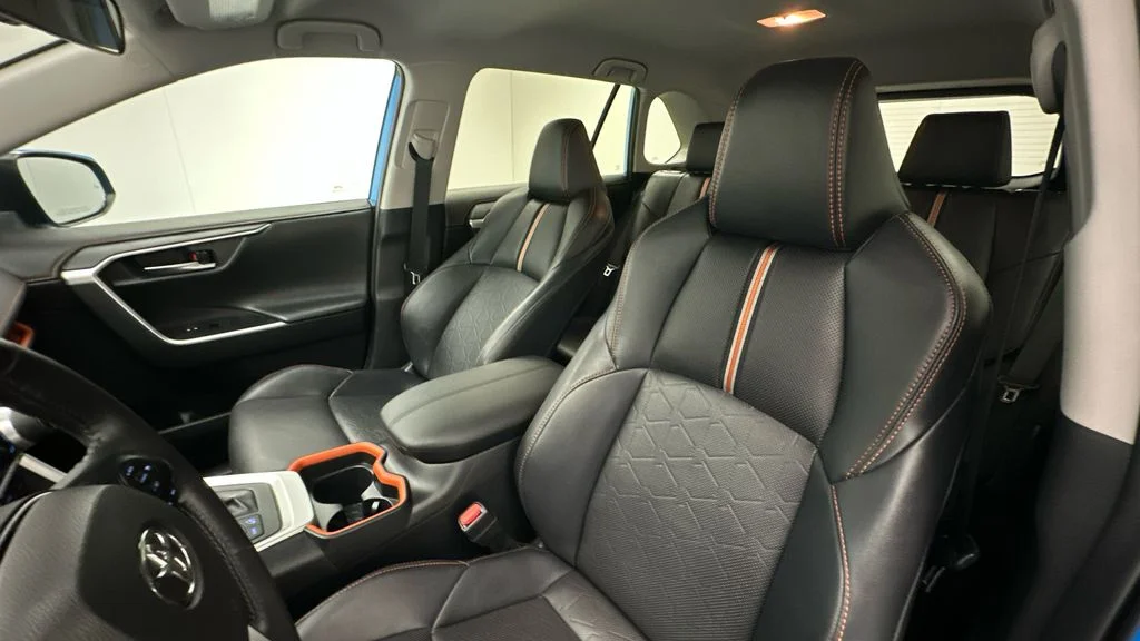 Certified Used 2019 Blue Toyota Adventure image 9