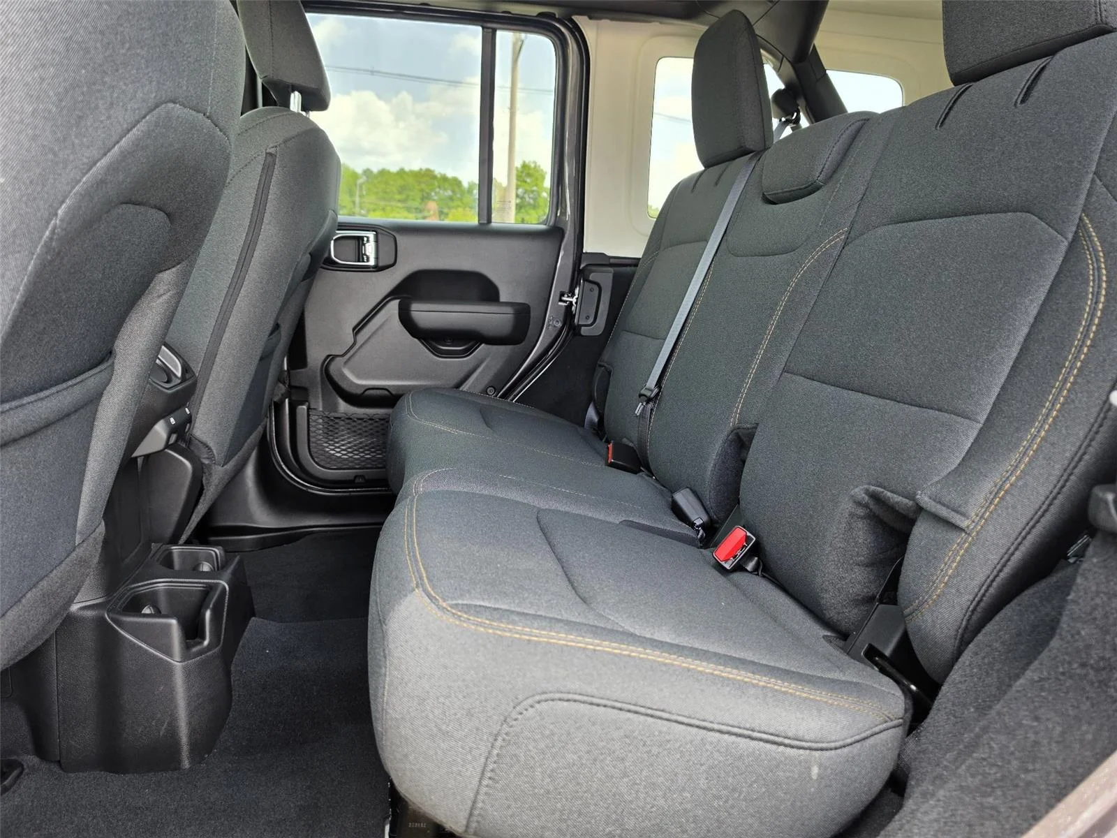 Used 2026 Granite Crystal Metallic Clearcoat Jeep Sport image 18