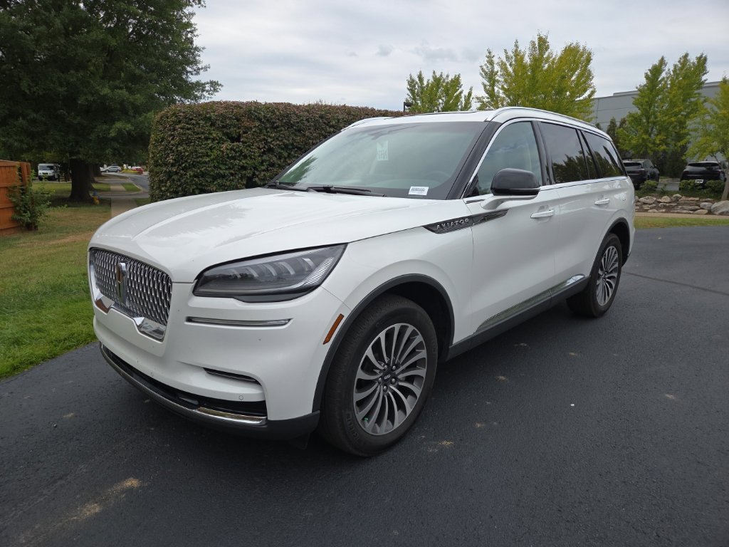 2024 Lincoln Aviator