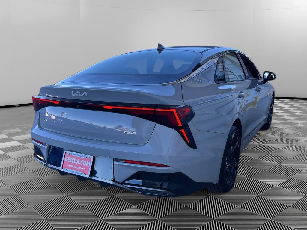 Used 2025 Wolf Gray Kia GT-Line image 4