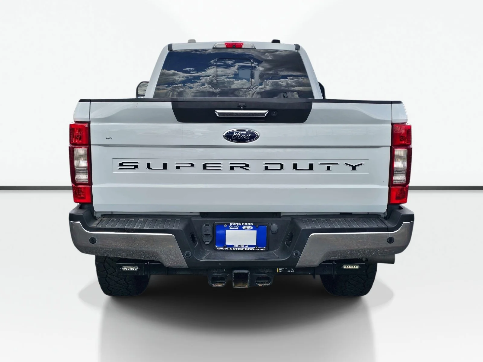 Used 2022 Oxford White Ford LARIAT image 8