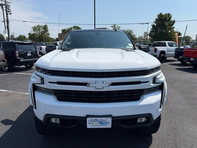 Used 2020 SUMMIT WHITE Chevrolet RST image 2
