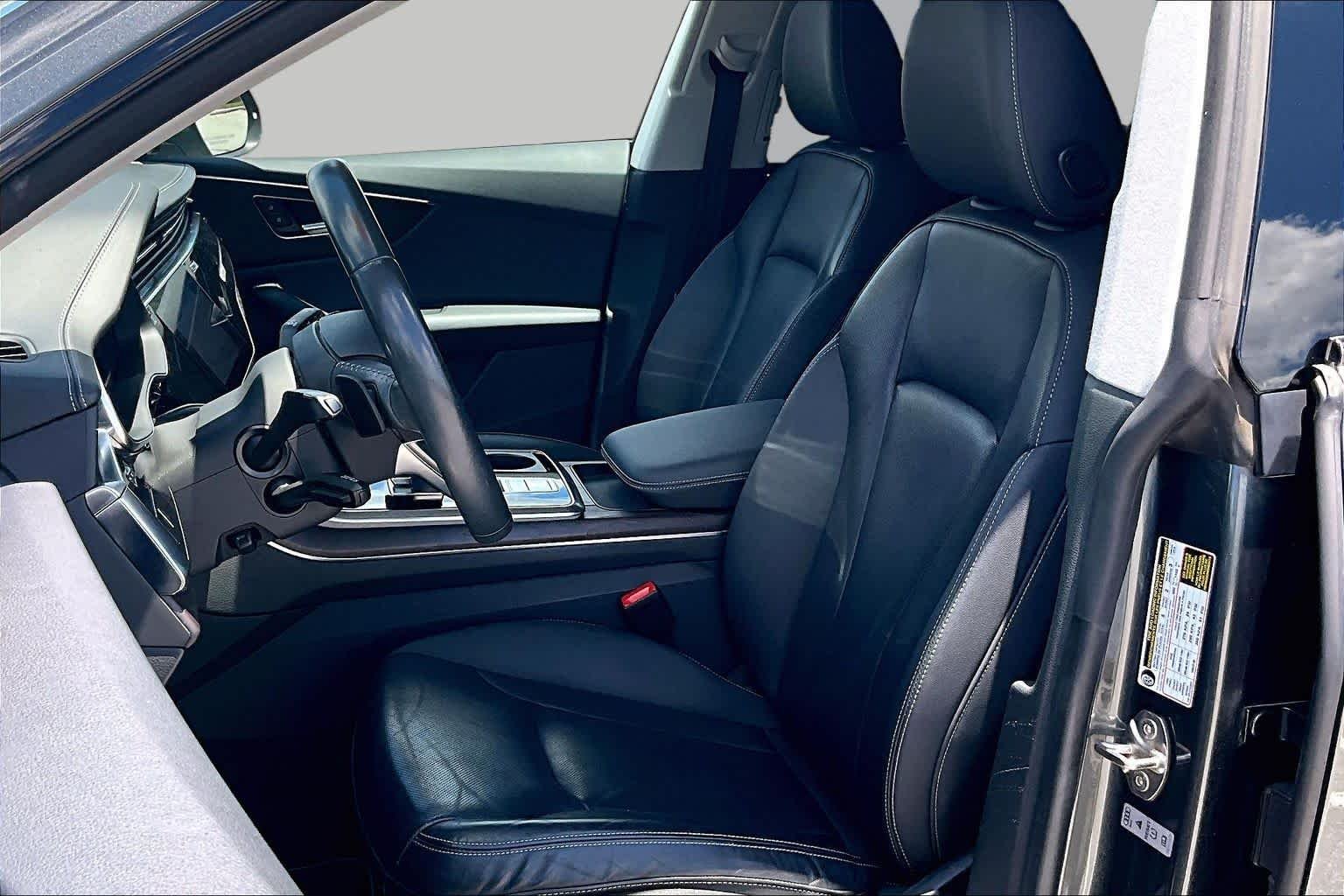 Used 2019  Audi Prestige image 7